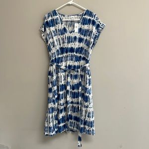 BNWT Gap summer dress, blue and white in medium.